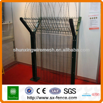 pvc coated prison fence